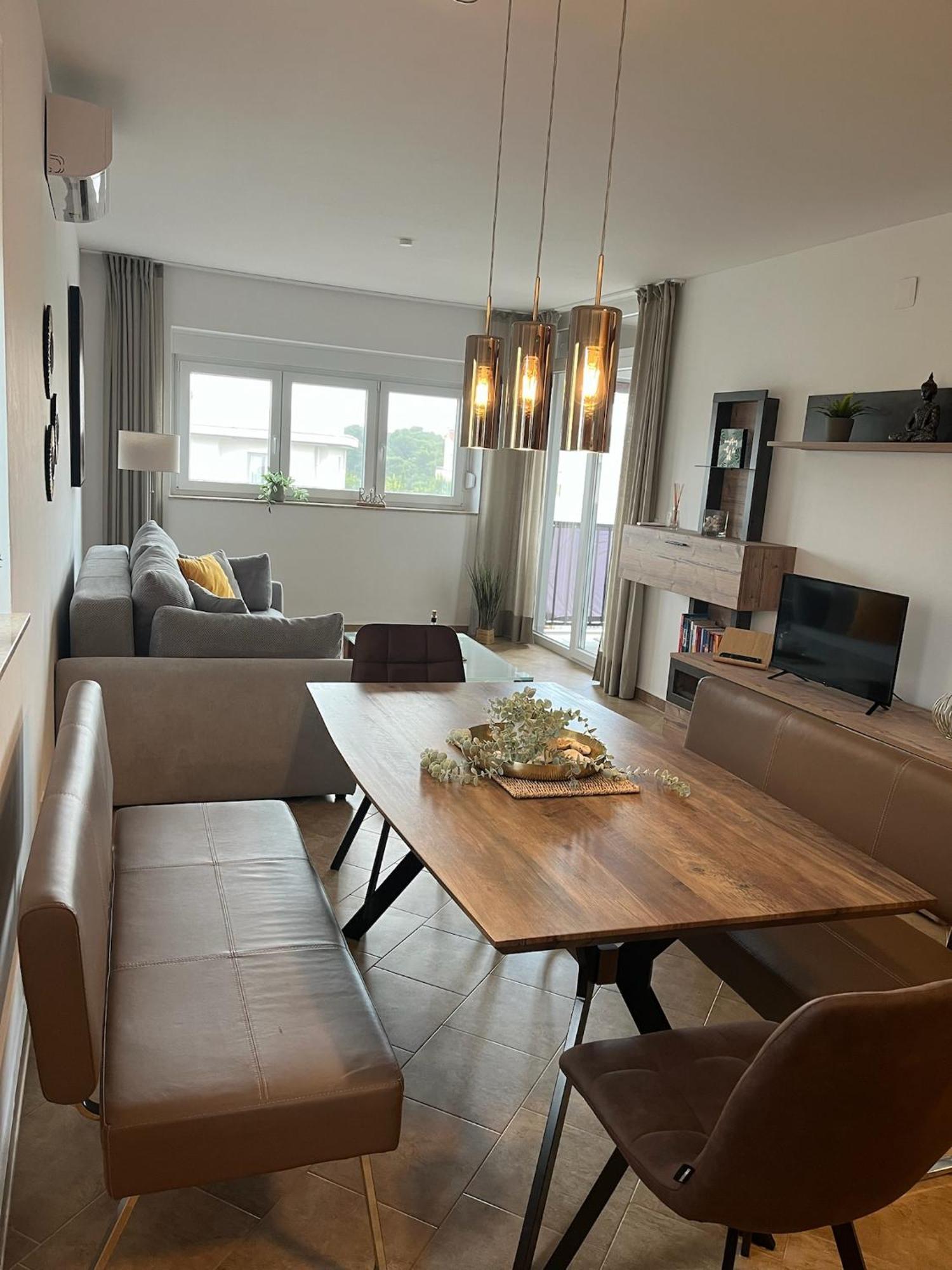 Relax & Lounge Apartments Premantura Buitenkant foto
